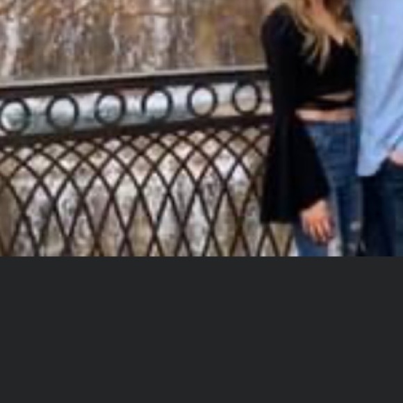 SHEIN BLACK V NECK CROPPED LONG SLEEVE TOP WITH BELL SLEEVES SIZE SMALL - Picture 8 of 8